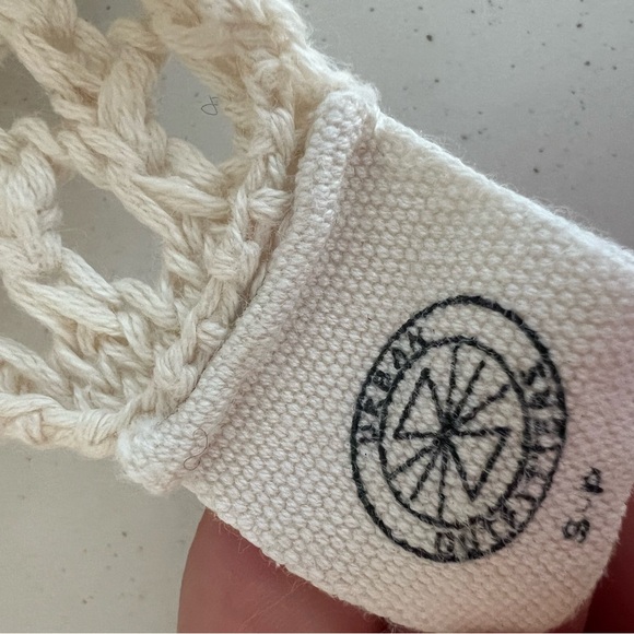 Urban Outfitters coverup/ sweatshirt i - Picture 5 of 5